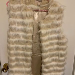 Forever 21 faux fur vest